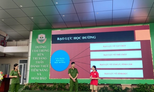 Khoa Cảnh sát hình sự đẩy mạnh công tác tuyên truyền, phổ biến giáo dục pháp luật cho học sinh, sinh viên trên địa bàn thành phố Hà Nội